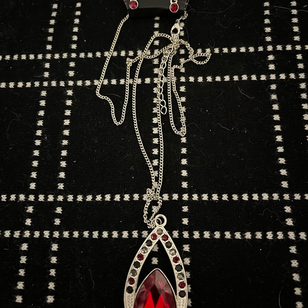 Paparazzi Red and Silver Teardrop Necklace
